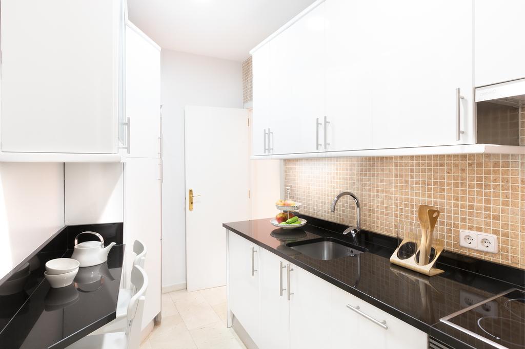 Carretas Apartments Madrid Ngoại thất bức ảnh