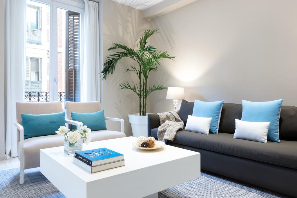 Carretas Apartments Madrid Ngoại thất bức ảnh